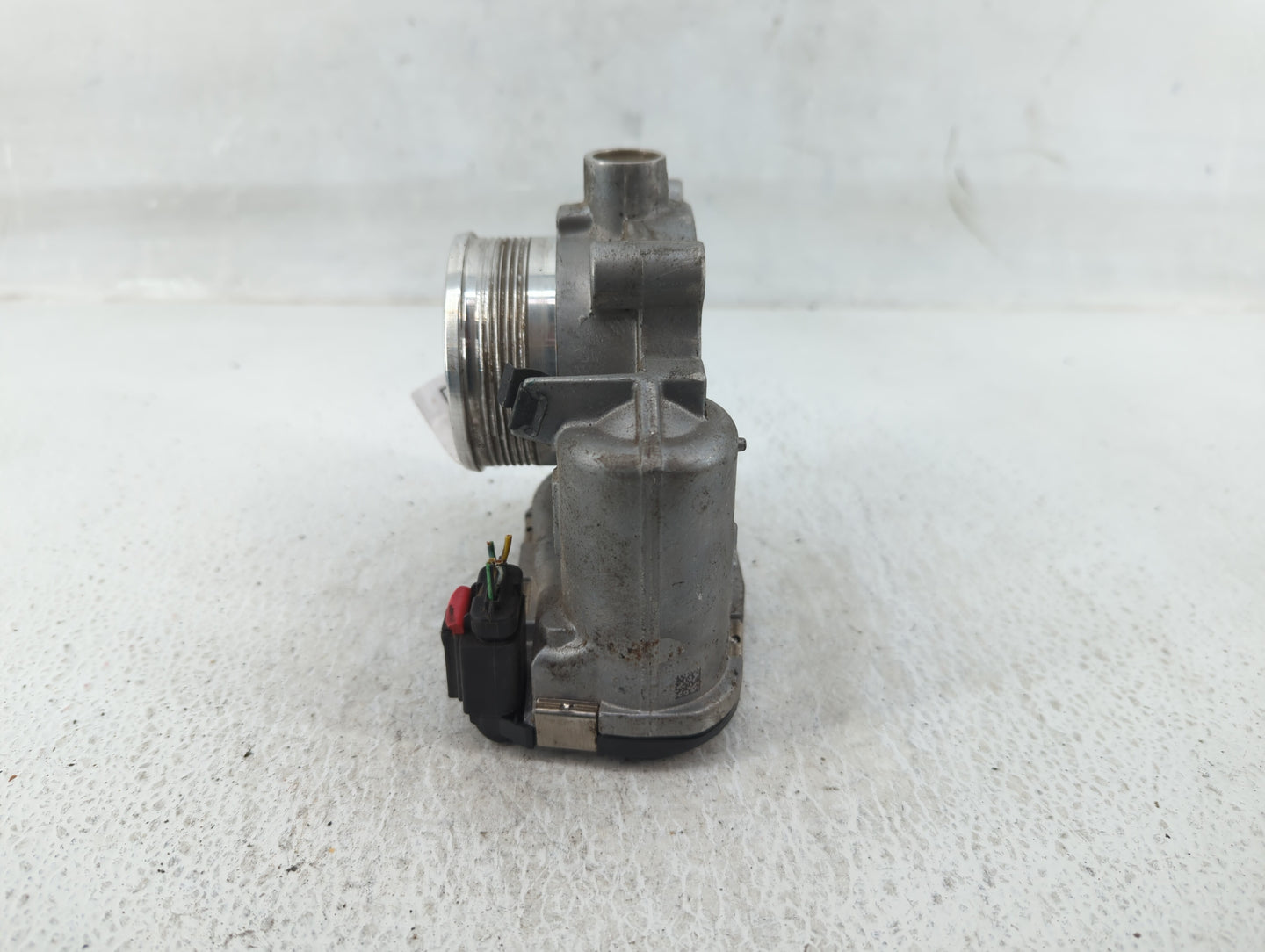 2014-2018 Ford Focus Throttle Body P/N:DS7E-9F991-BB Fits Fits 2014 2015 2016 2017 2018 2019 2020 2021 2022 OEM Used Auto Pa