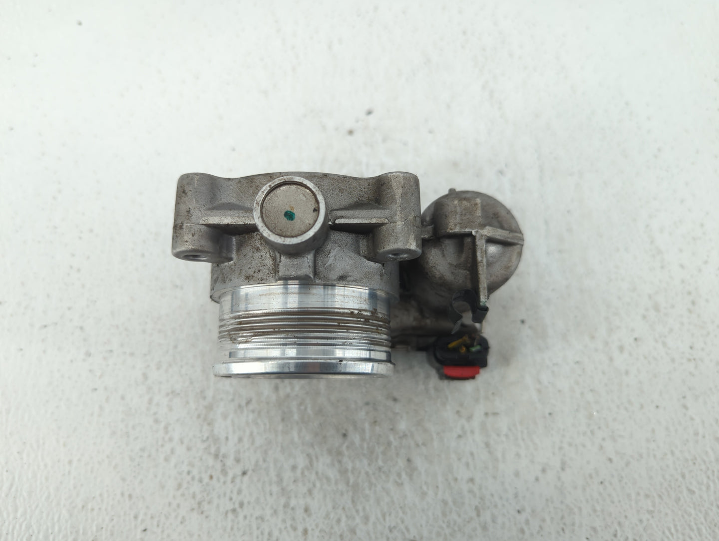 2014-2018 Ford Focus Throttle Body P/N:7S7E-9F991-BB Fits Fits 2014 2015 2016 2017 2018 2019 2020 2021 2022 OEM Used Auto Pa