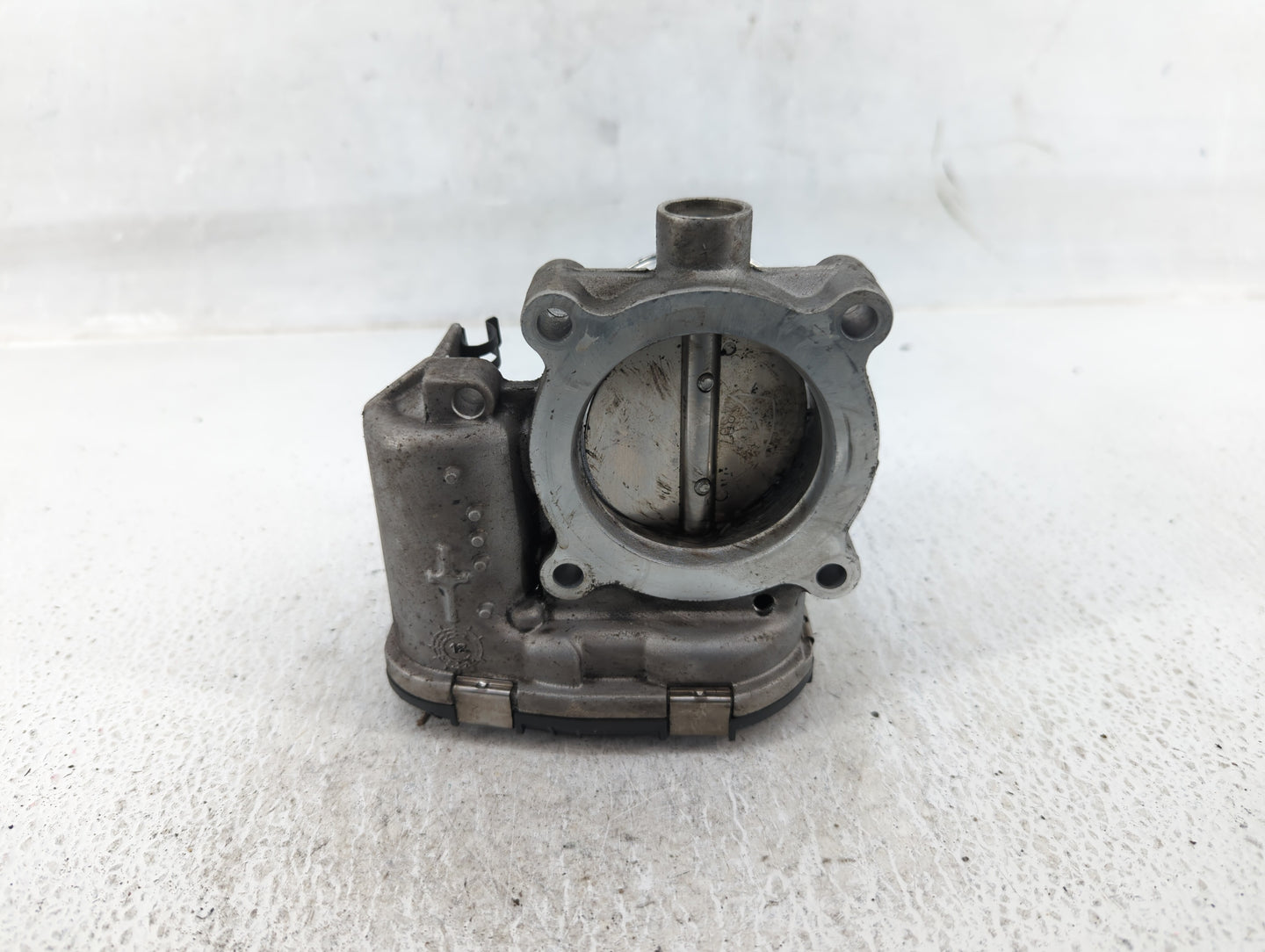 2014-2018 Ford Focus Throttle Body P/N:7S7E-9F991-BB Fits Fits 2014 2015 2016 2017 2018 2019 2020 2021 2022 OEM Used Auto Pa