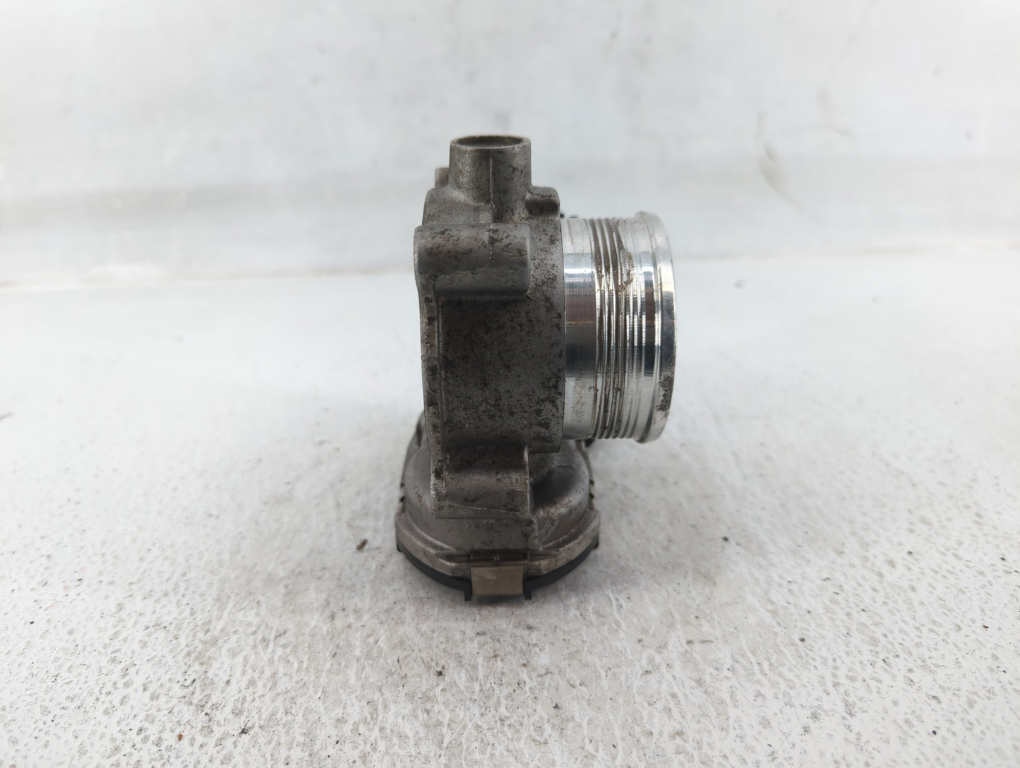 2014-2018 Ford Focus Throttle Body P/N:7S7E-9F991-BB Fits Fits 2014 2015 2016 2017 2018 2019 2020 2021 2022 OEM Used Auto Pa