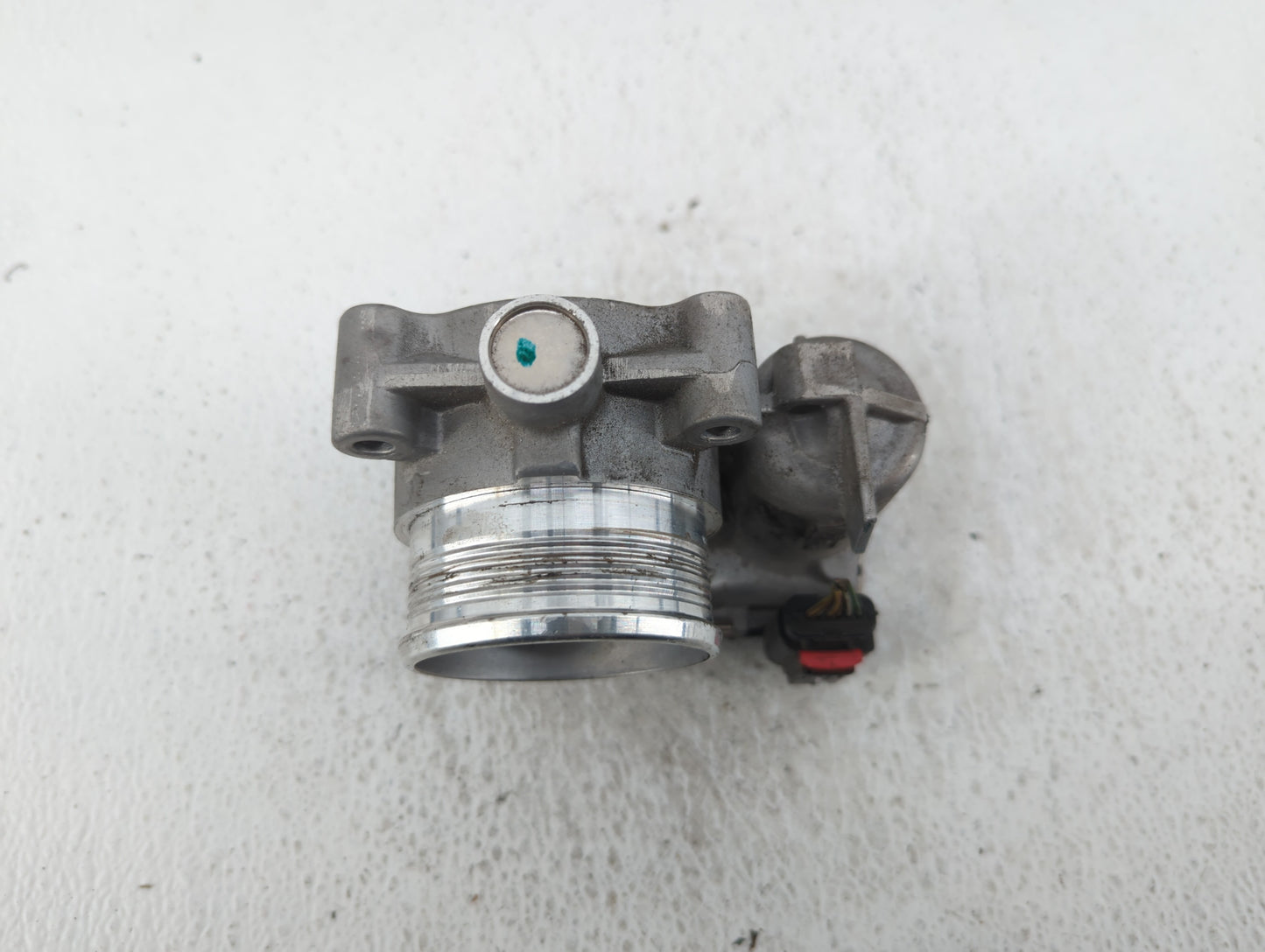 2014-2018 Ford Focus Throttle Body P/N:DS7E 9F991-BB Fits Fits 2014 2015 2016 2017 2018 2019 2020 2021 2022 OEM Used Auto Pa