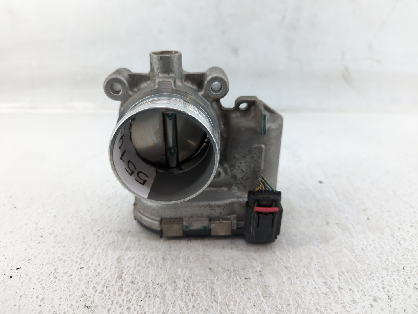 2014-2018 Ford Focus Throttle Body P/N:B33TB DS7E-9F991-BB Fits Fits 2014 2015 2016 2017 2018 2019 2020 2021 2022 OEM Used A