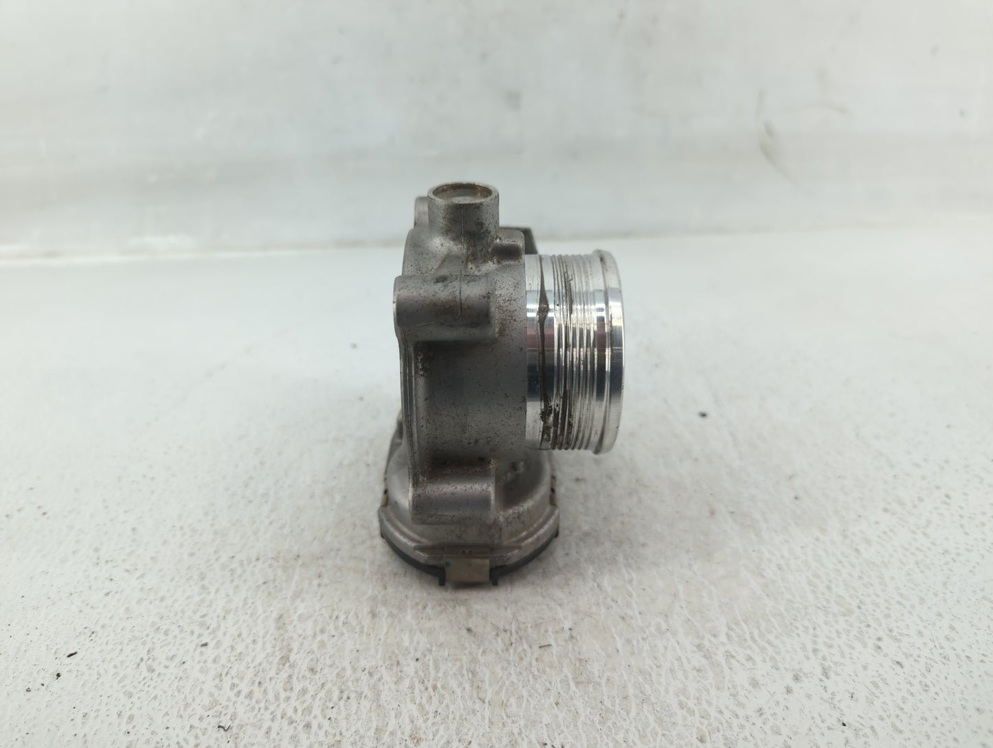 2014-2018 Ford Focus Throttle Body P/N:B33TB DS7E-9F991-BB Fits Fits 2014 2015 2016 2017 2018 2019 2020 2021 2022 OEM Used A