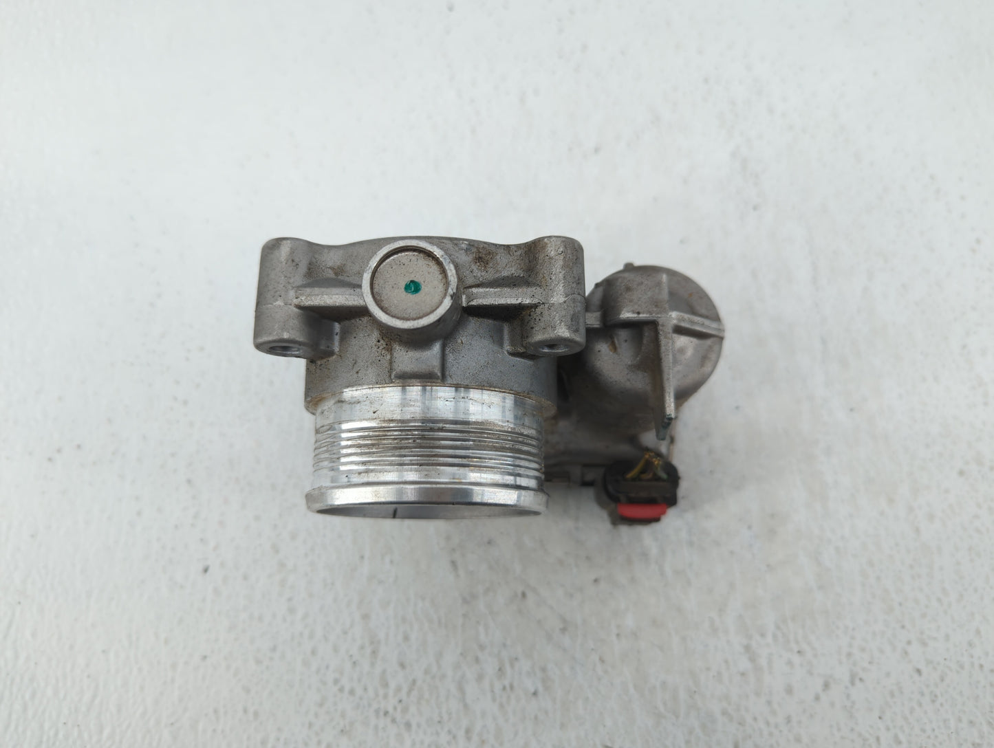 2014-2018 Ford Focus Throttle Body P/N:DS7E-9F991-BB Fits Fits 2014 2015 2016 2017 2018 2019 2020 2021 2022 OEM Used Auto Pa