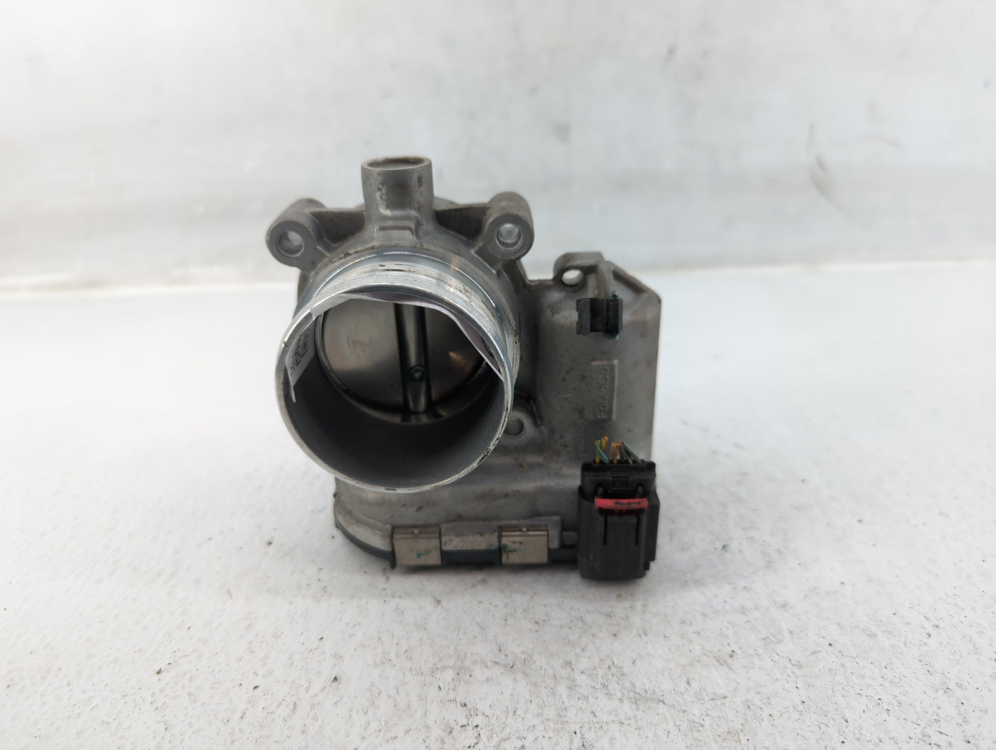 2014-2018 Ford Focus Throttle Body P/N:7S7E-9F9991-BB Fits Fits 2014 2015 2016 2017 2018 2019 2020 2021 2022 OEM Used Auto P