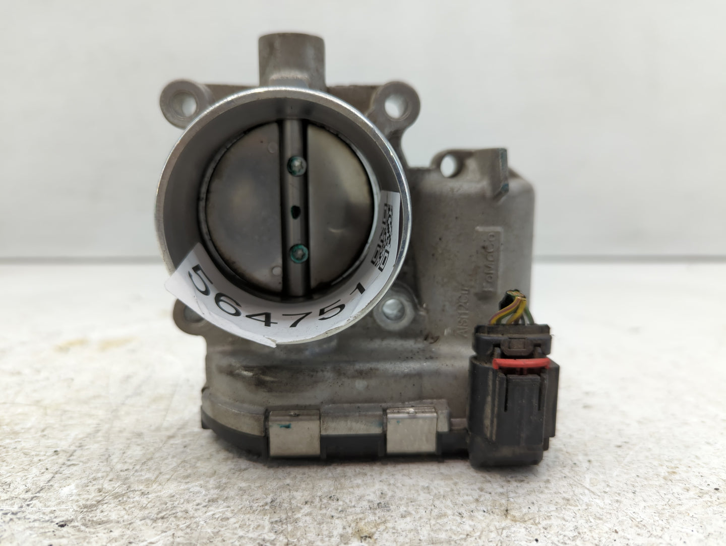 2014-2018 Ford Focus Throttle Body P/N:DS7E-9F991-BB Fits Fits 2014 2015 2016 2017 2018 2019 2020 2021 2022 OEM Used Auto Pa