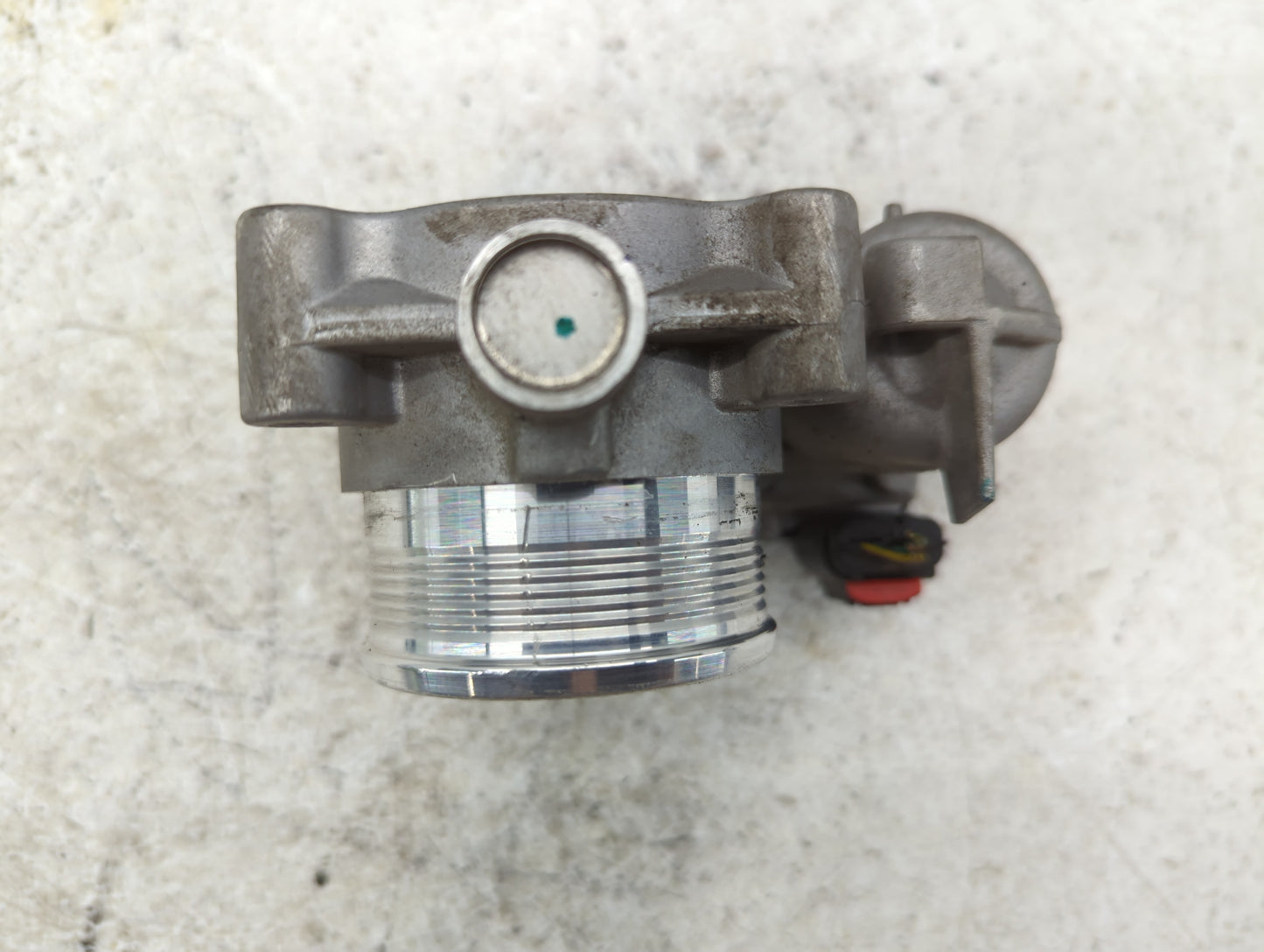 2014-2018 Ford Focus Throttle Body P/N:DS7E-9F991-BB Fits Fits 2014 2015 2016 2017 2018 2019 2020 2021 2022 OEM Used Auto Pa