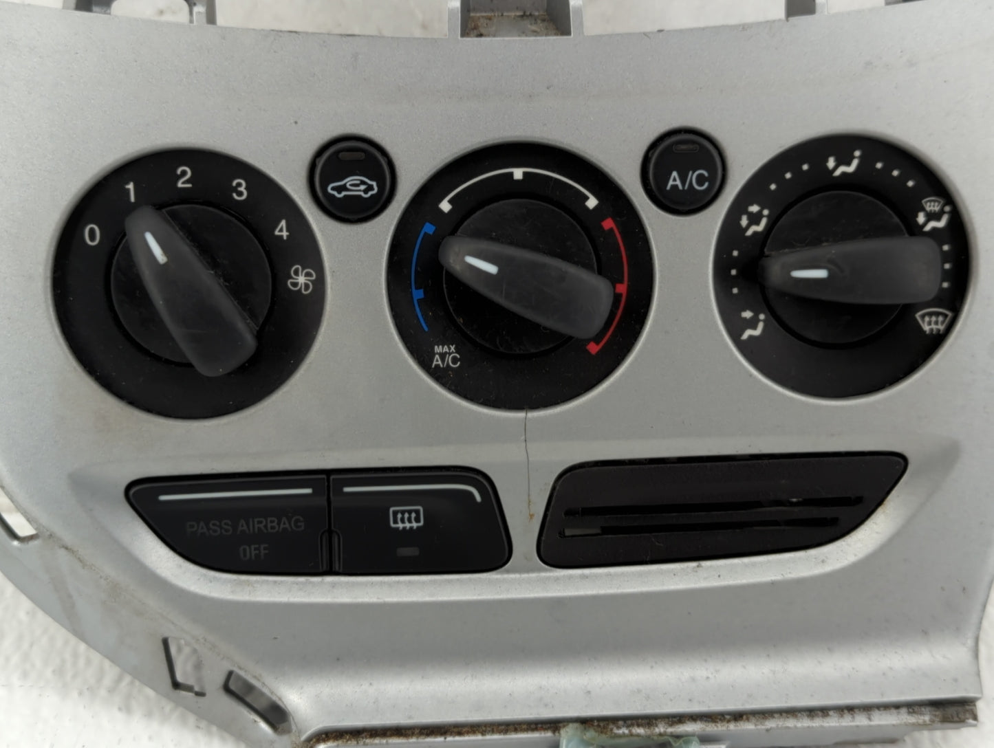 2013-2014 Ford Focus Climate Control Module Temperature AC/Heater Replacement P/N:E1062773 CM5T-19980-AF Fits Fits 2013 2014