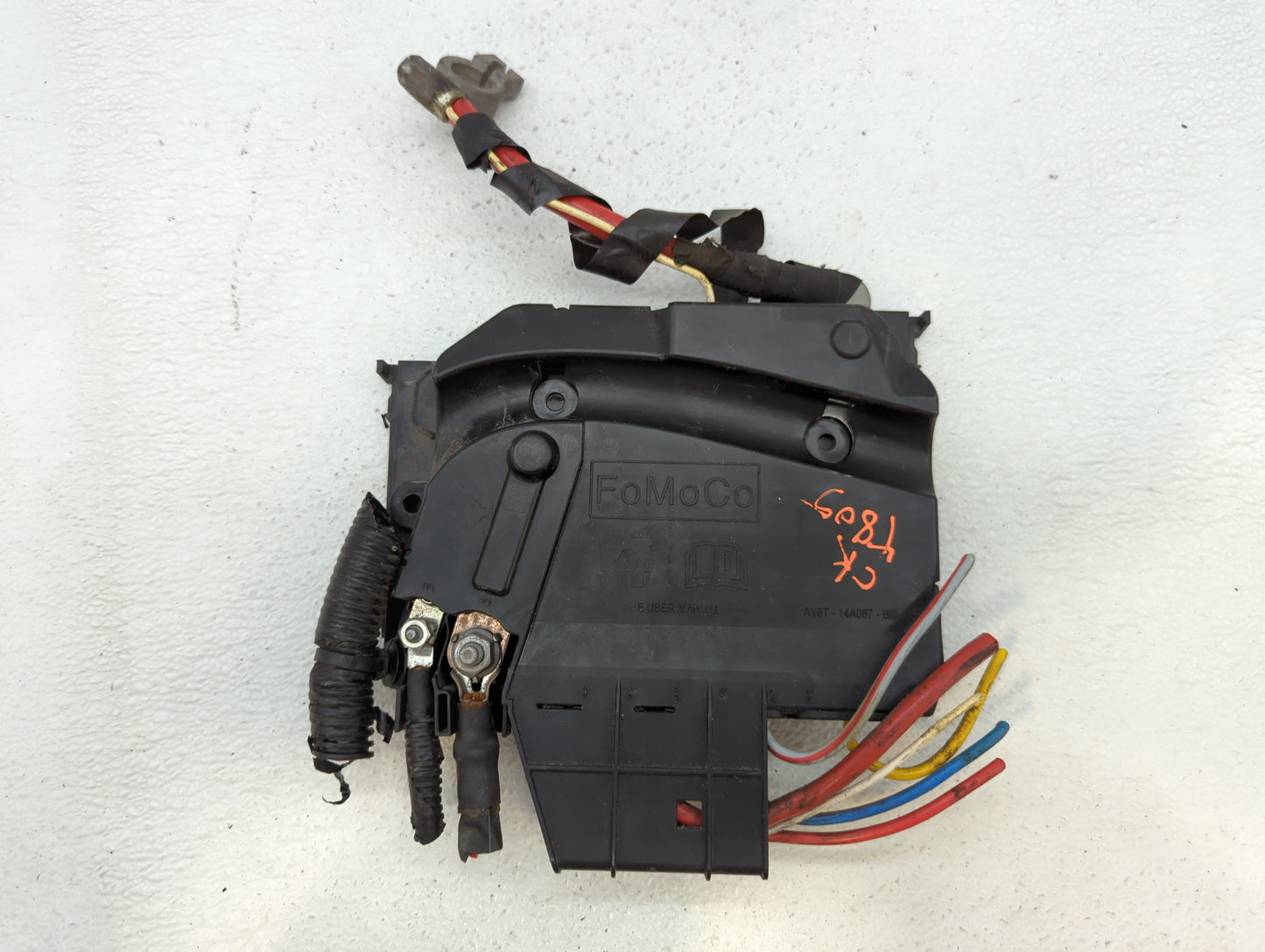 2014 Ford Focus Fusebox Fuse Box Panel Relay Module P/N:DM5T-14K733-AE-2 AV6T-14A067-BC Fits OEM Used Auto Parts - Oemusedau