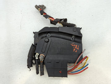 2014 Ford Focus Fusebox Fuse Box Panel Relay Module P/N:DM5T-14K733-AE-2 AV6T-14A067-BC Fits OEM Used Auto Parts - Oemusedau