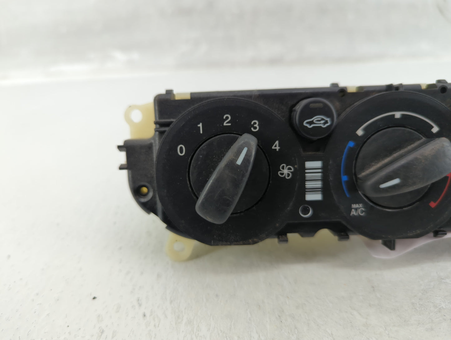2013-2014 Ford Focus Climate Control Module Temperature AC/Heater Replacement P/N:CM5T-13092221 Fits Fits 2013 2014 OEM Used