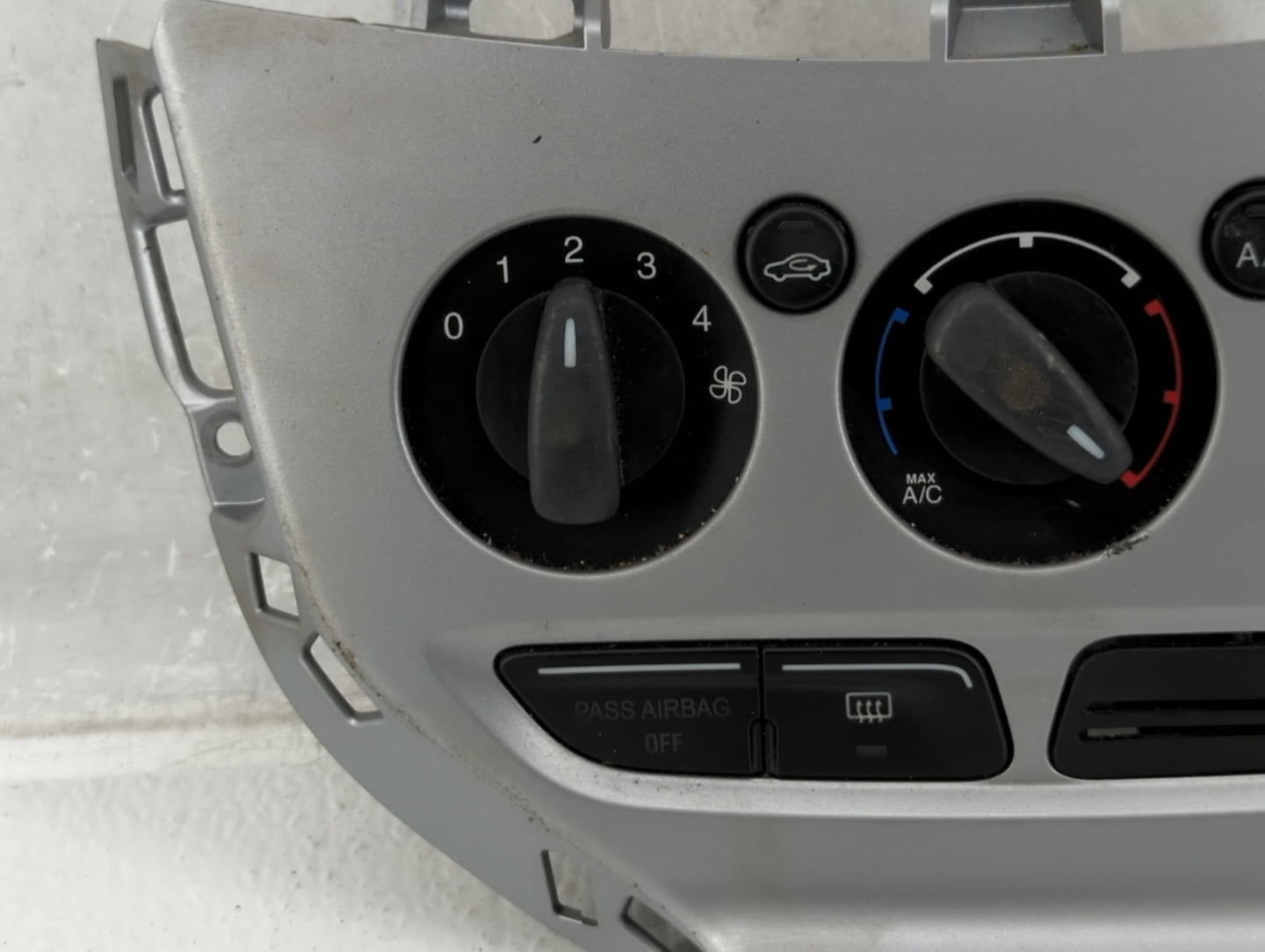 2013-2014 Ford Focus Climate Control Module Temperature AC/Heater Replacement P/N:CM5T-19980-AF Fits Fits 2013 2014 OEM Used