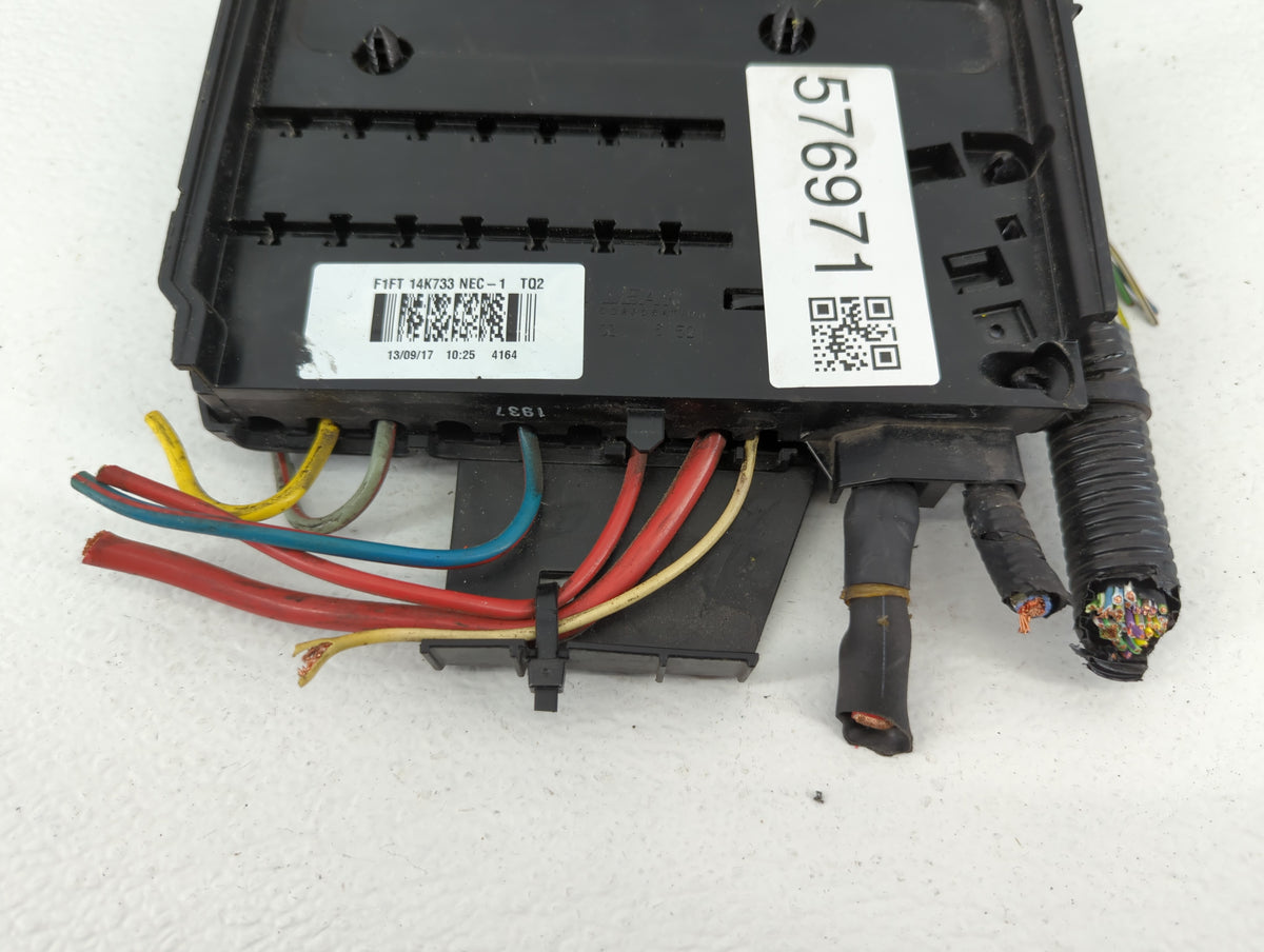 2014 Ford Focus Fusebox Fuse Box Panel Relay Module P/N:F1FT-14K733-NEC-1 Fits Fits 2007 2008 2009 2010 2011 2012 2013 OEM U