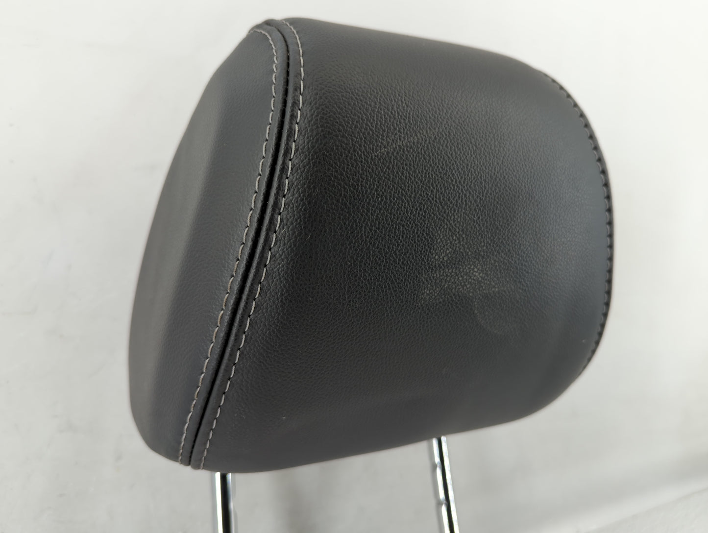 2014 Ford Focus Headrest Head Rest Front Driver Passenger Seat Fits OEM Used Auto Parts - Oemusedautoparts1.com