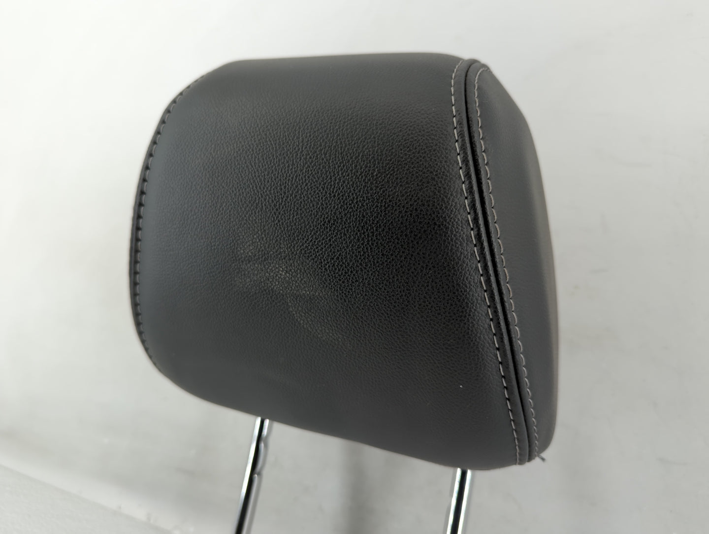 2014 Ford Focus Headrest Head Rest Front Driver Passenger Seat Fits OEM Used Auto Parts - Oemusedautoparts1.com