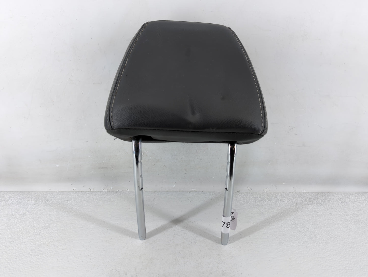 2014 Ford Focus Headrest Head Rest Front Driver Passenger Seat Fits OEM Used Auto Parts - Oemusedautoparts1.com