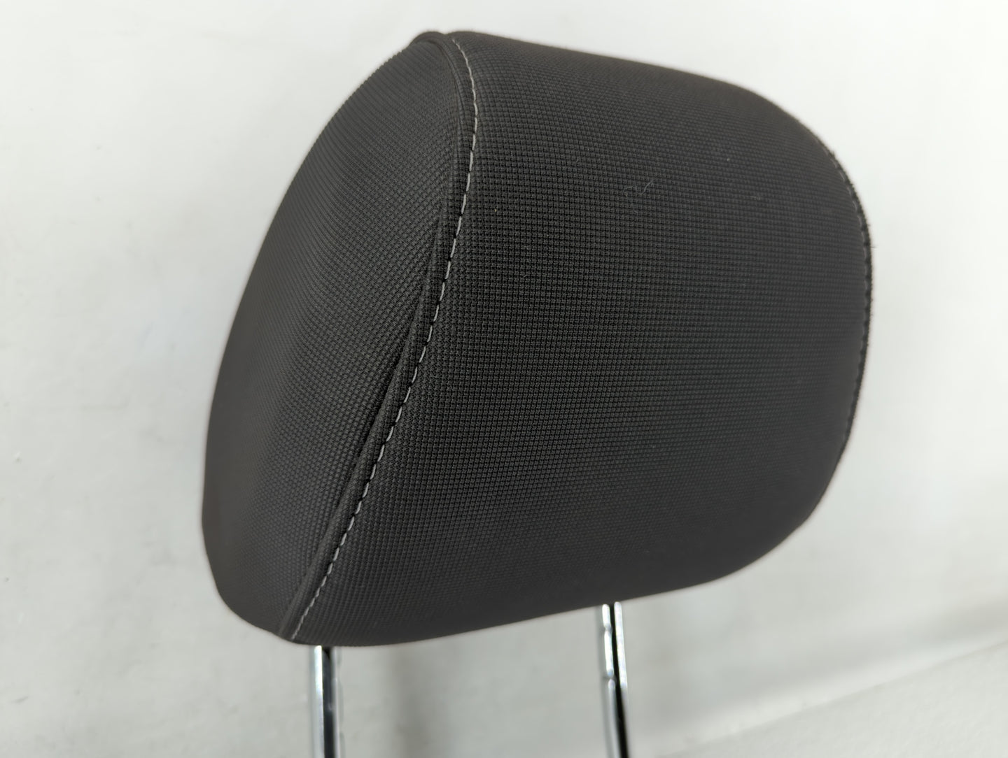 2014 Ford Focus Headrest Head Rest Front Driver Passenger Seat Fits OEM Used Auto Parts - Oemusedautoparts1.com