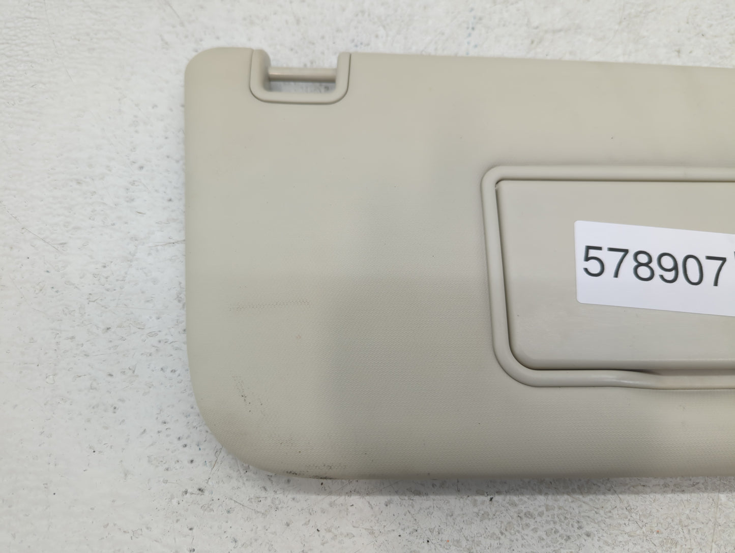 2013-2018 Ford Focus Sun Visor Shade Replacement Passenger Right Mirror Fits Fits 2013 2014 2015 2016 2017 2018 OEM Used Aut
