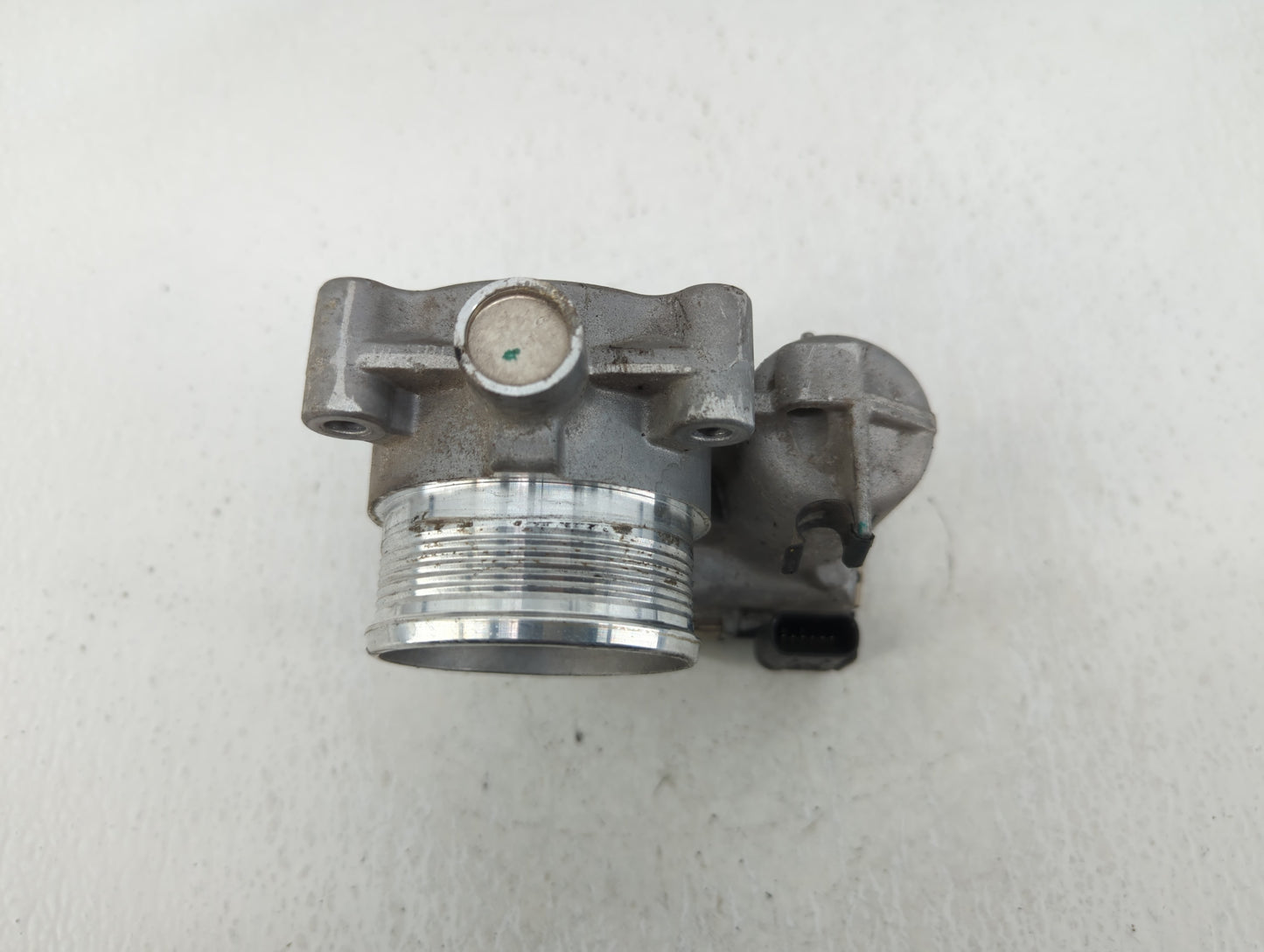 2014-2018 Ford Focus Throttle Body P/N:DS7E-9F991-BB Fits Fits 2014 2015 2016 2017 2018 2019 2020 2021 2022 OEM Used Auto Pa