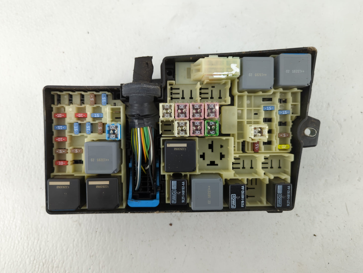 2012-2014 Ford Focus Fusebox Fuse Box Panel Relay Module P/N:AV6T-14A067-AC DV6T-14A073-CE Fits Fits 2012 2013 2014 OEM Used
