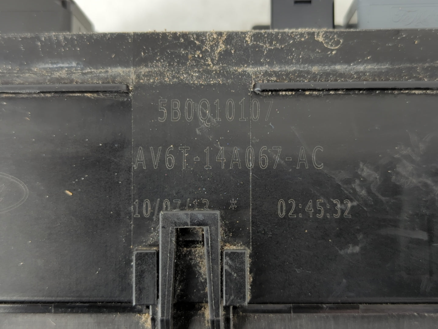 2012-2014 Ford Focus Fusebox Fuse Box Panel Relay Module P/N:AV6T-14A067-AC DV6T-14A073-CE Fits Fits 2012 2013 2014 OEM Used