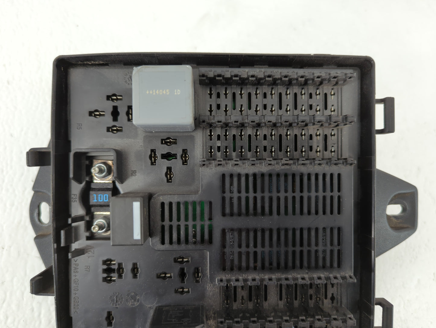 2012-2014 Ford Focus Fusebox Fuse Box Panel Relay Module P/N:DW93-14A073-AE Fits Fits 2012 2013 2014 OEM Used Auto Parts - O