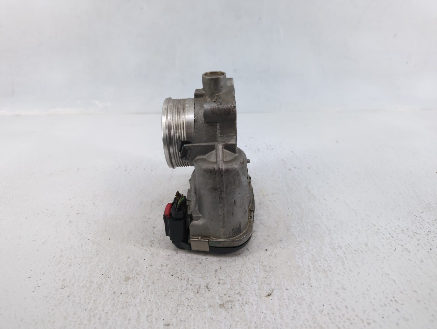 2014-2018 Ford Focus Throttle Body P/N:DS7E-9F991-BB Fits Fits 2014 2015 2016 2017 2018 2019 2020 2021 2022 OEM Used Auto Pa