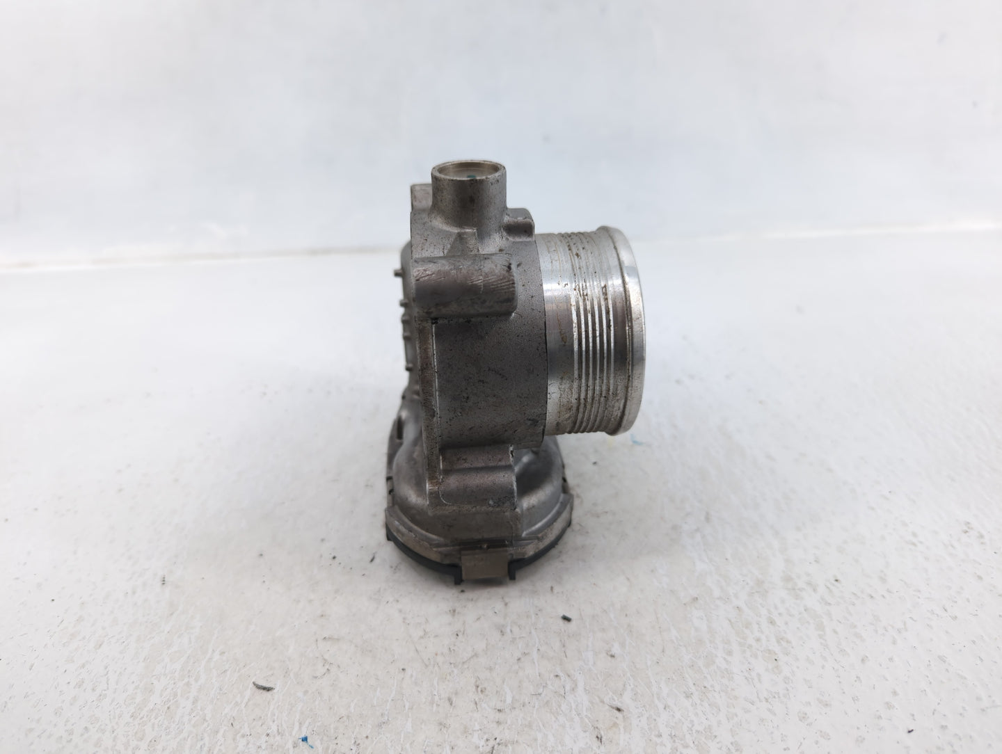 2014-2018 Ford Focus Throttle Body P/N:DS7E-9F991-BB Fits Fits 2014 2015 2016 2017 2018 2019 2020 2021 2022 OEM Used Auto Pa