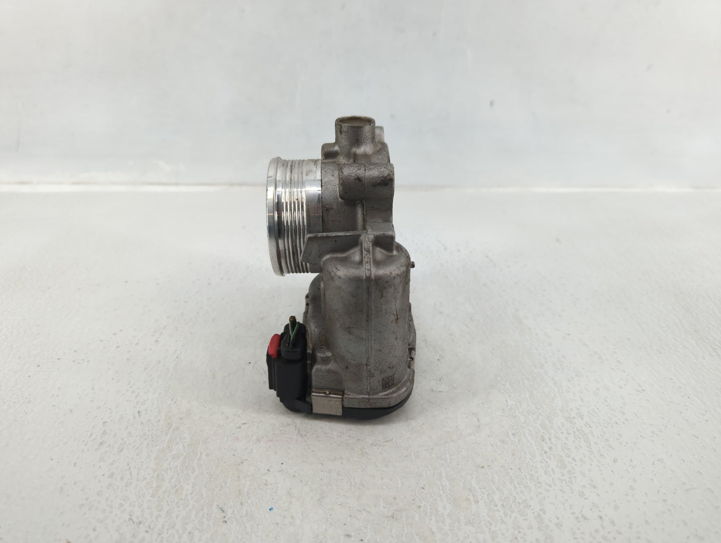 2014-2018 Ford Focus Throttle Body P/N:DS7E-9F991-BB Fits Fits 2014 2015 2016 2017 2018 2019 2020 2021 2022 OEM Used Auto Pa