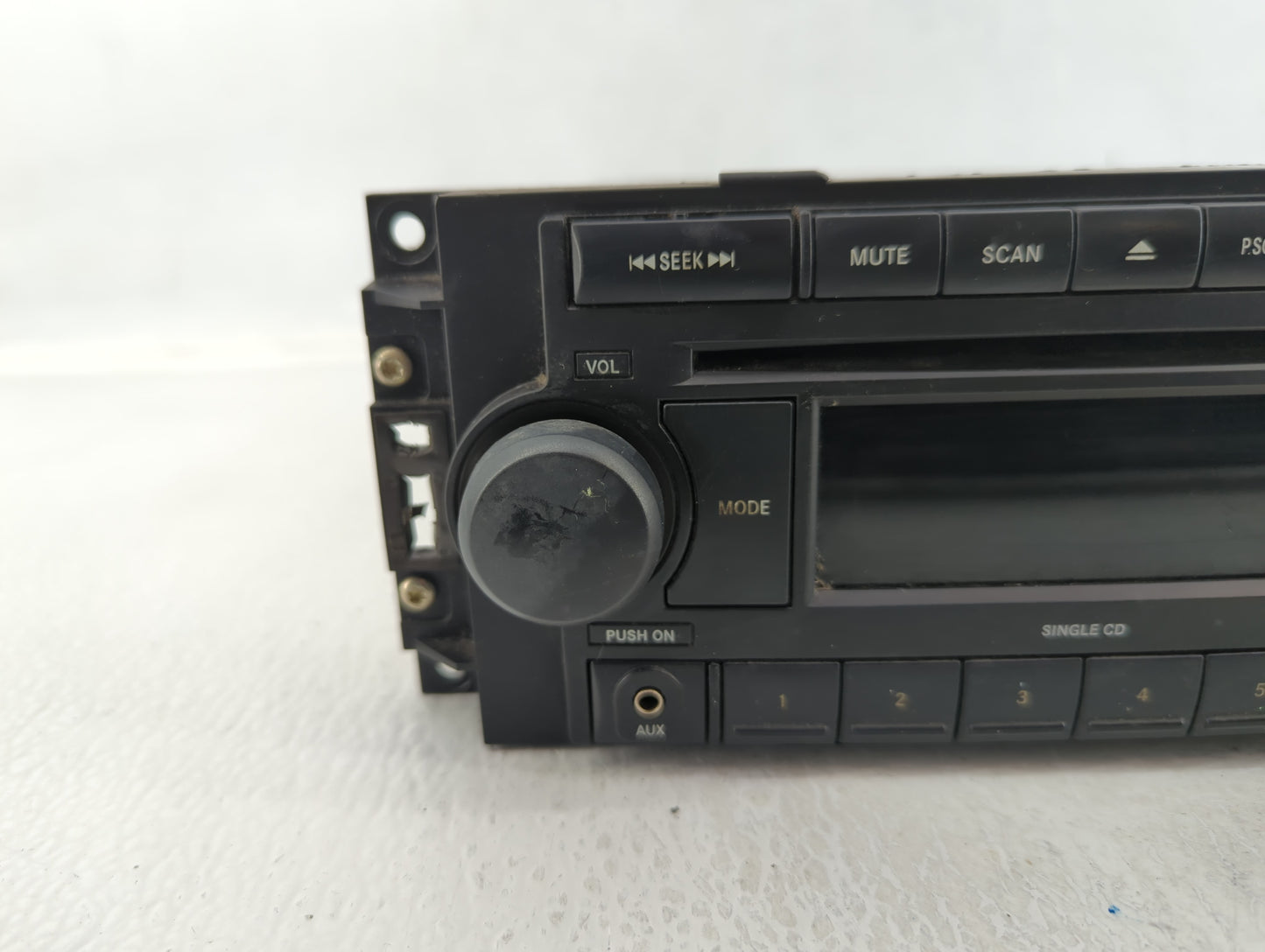 2012-2014 Ford Focus Radio AM FM Cd Player Receiver Replacement P/N:P05064173AK Fits Fits 2012 2013 2014 OEM Used Auto Parts