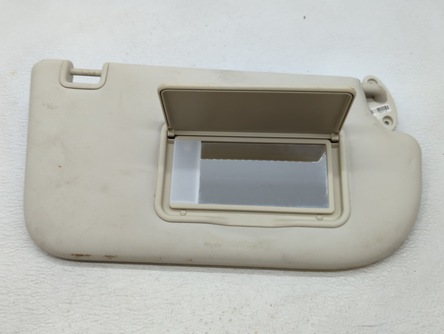 2013-2018 Ford Focus Sun Visor Shade Replacement Passenger Right Mirror Fits Fits 2013 2014 2015 2016 2017 2018 OEM Used Aut