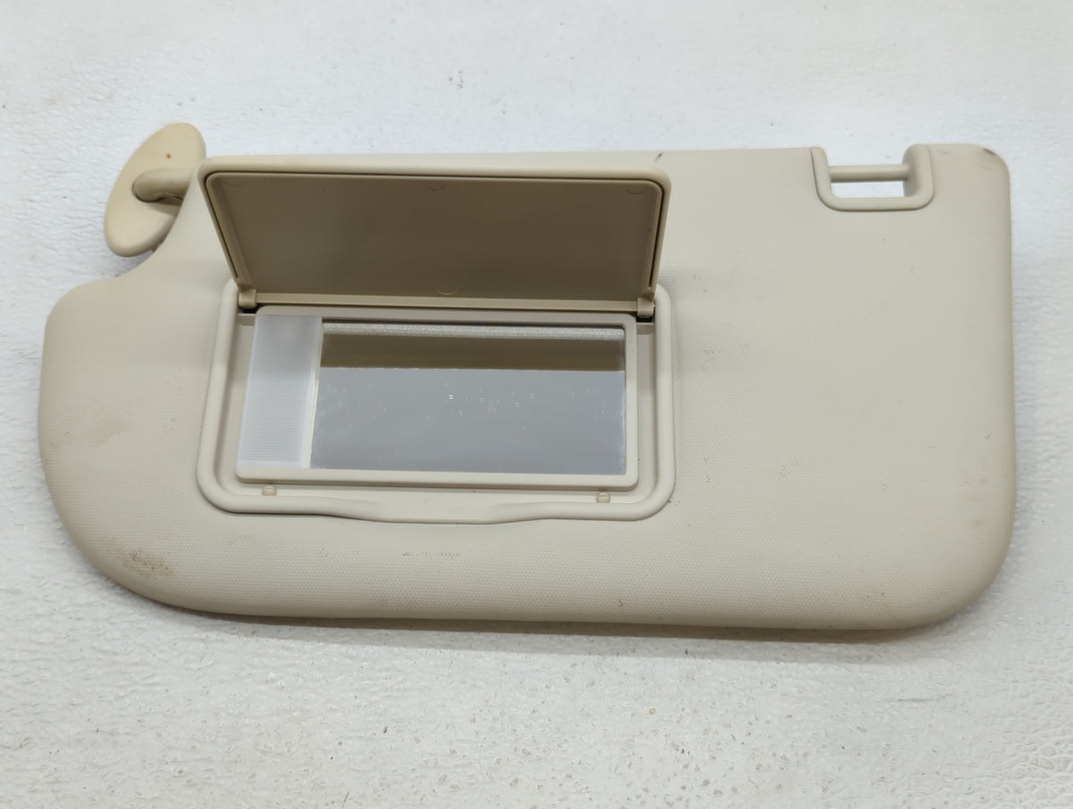 2013-2018 Ford Focus Sun Visor Shade Replacement Driver Left Mirror Fits Fits 2013 2014 2015 2016 2017 2018 OEM Used Auto Pa