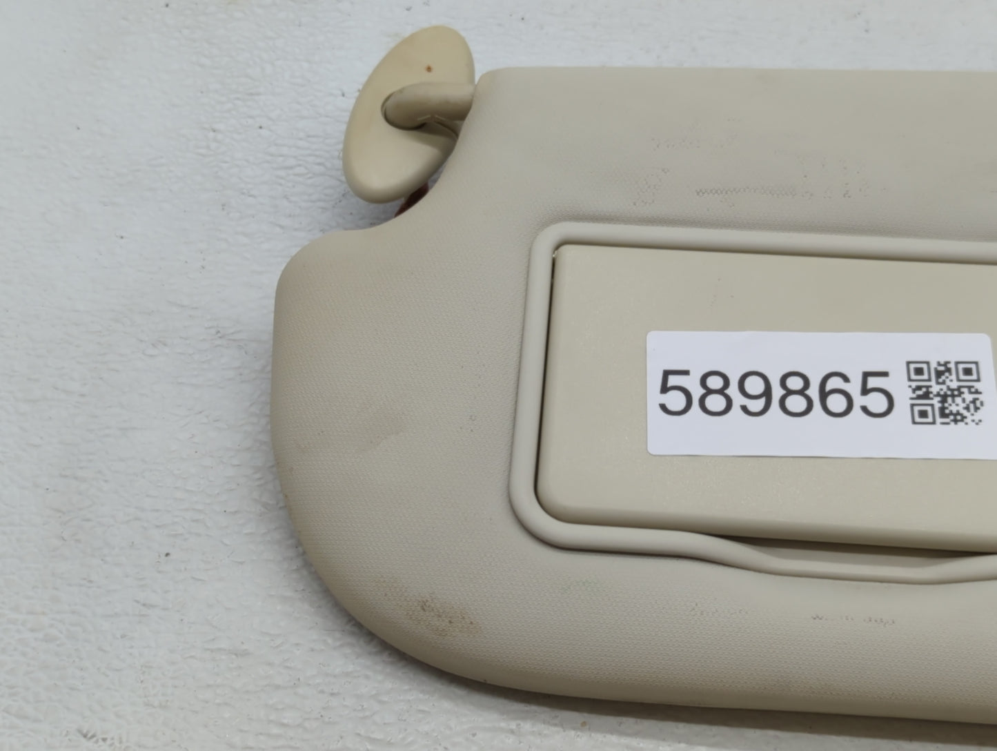 2014 Ford Focus Sun Visor Shade Replacement Driver Left Mirror Fits OEM Used Auto Parts - Oemusedautoparts1.com