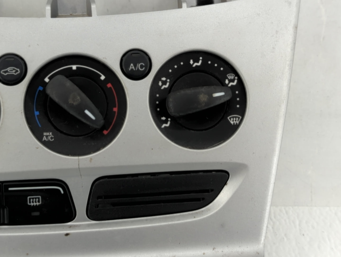 2013-2014 Ford Focus Climate Control Module Temperature AC/Heater Replacement P/N:CM5T-19980-AF Fits Fits 2013 2014 OEM Used
