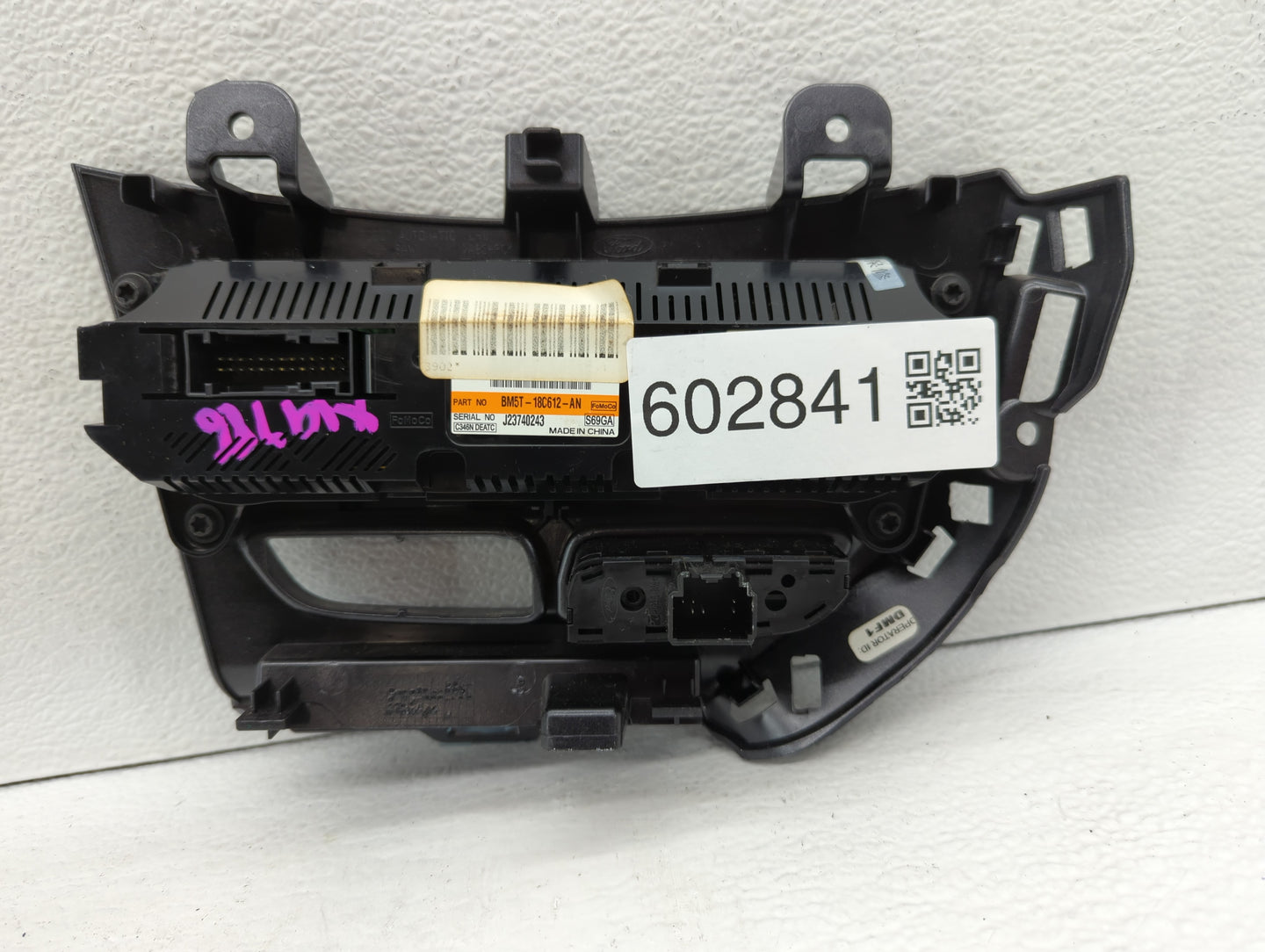 2014 Ford Focus Climate Control Module Temperature AC/Heater Replacement P/N:BM5T-18C612-AN Fits OEM Used Auto Parts - Oemus