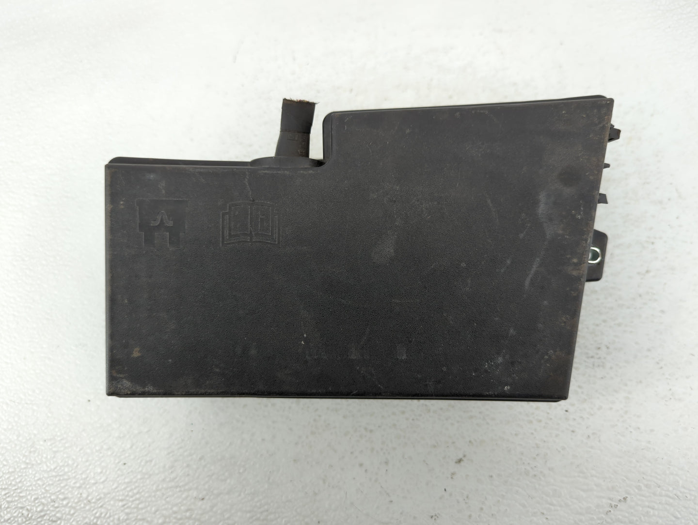 2012-2014 Ford Focus Fusebox Fuse Box Panel Relay Module P/N:AV6T-14A076-AD Fits Fits 2012 2013 2014 OEM Used Auto Parts - O