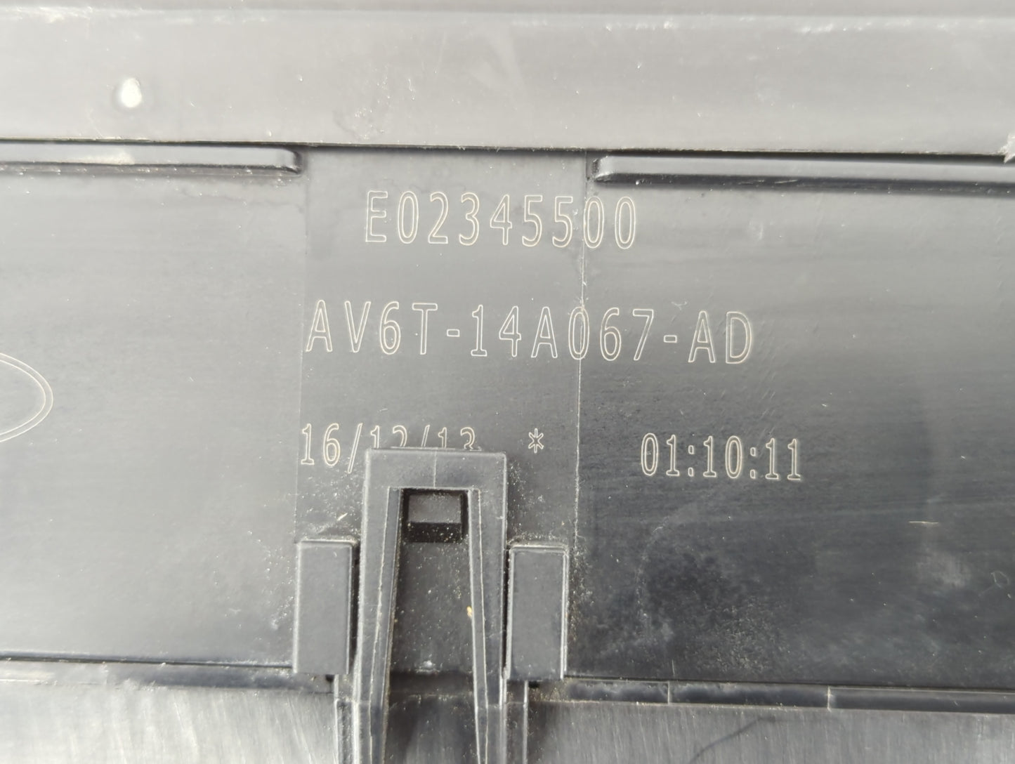 2012-2014 Ford Focus Fusebox Fuse Box Panel Relay Module P/N:AV6T-14A076-AD Fits Fits 2012 2013 2014 OEM Used Auto Parts - O