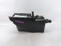2012-2014 Ford Focus Fusebox Fuse Box Panel Relay Module P/N:21090 000 001 19197 000 001, AV6T-14A076-AB Fits Fits 2012 2013
