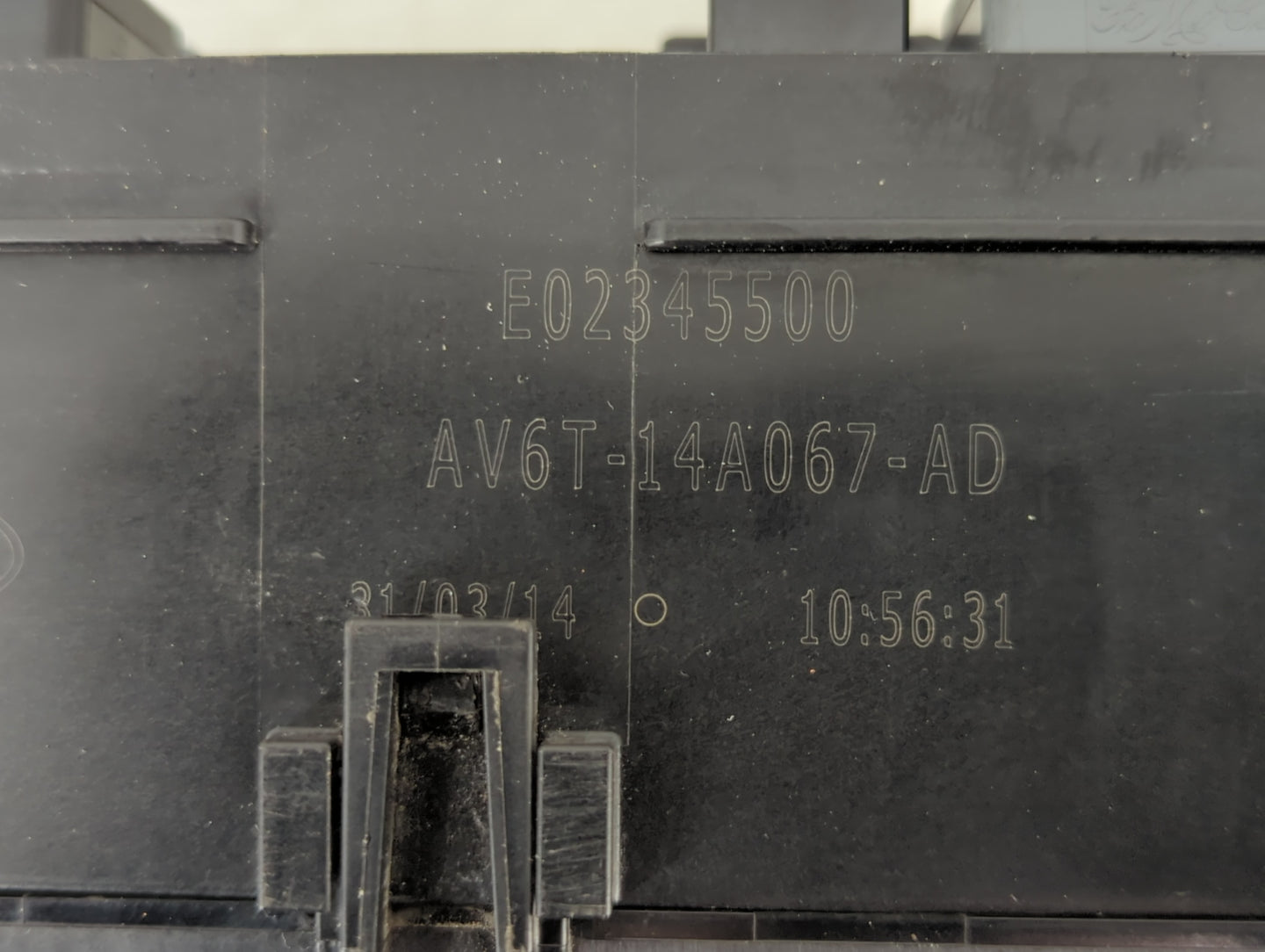 2012-2014 Ford Focus Fusebox Fuse Box Panel Relay Module P/N:AV6T-14A067-AD Fits Fits 2012 2013 2014 OEM Used Auto Parts - O