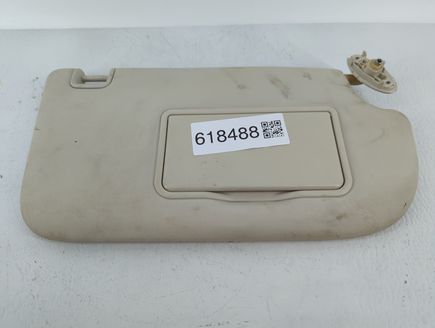 2013-2018 Ford Focus Sun Visor Shade Replacement Driver Left Mirror Fits Fits 2013 2014 2015 2016 2017 2018 OEM Used Auto Pa