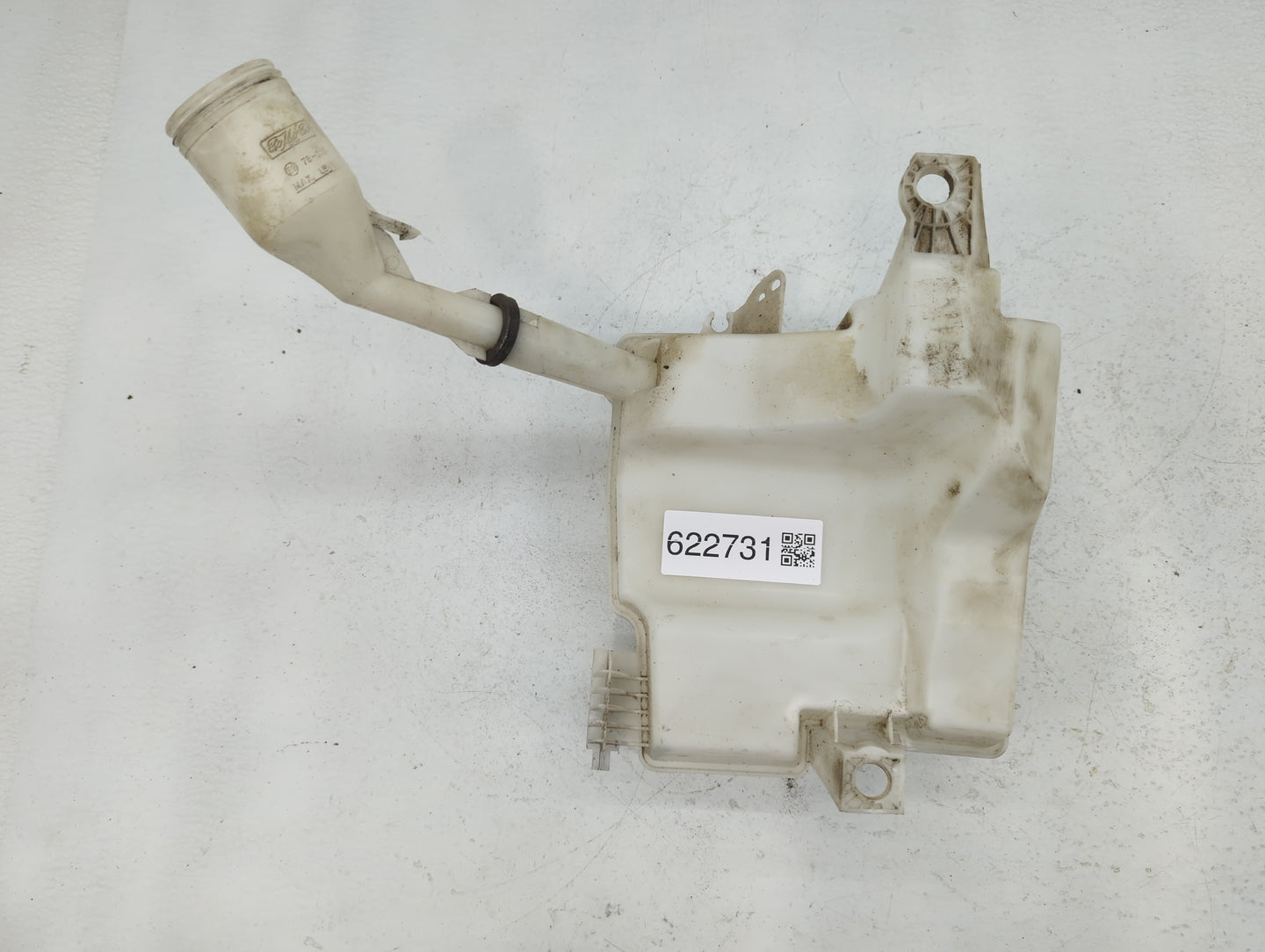 2012-2018 Ford Focus Windshield Washer Fluid Reservoir Bottle Oem - Oemusedautoparts1.com