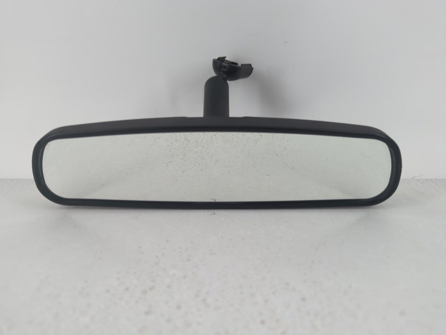 2010-2018 Ford Focus Interior Rear View Mirror Replacement OEM P/N:E8011681 Fits OEM Used Auto Parts - Oemusedautoparts1.com