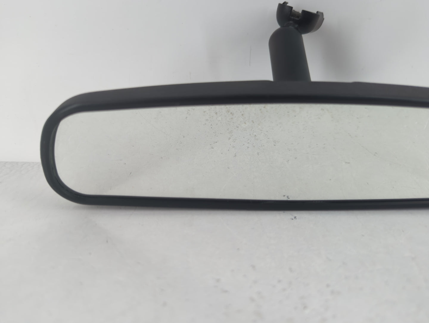 2010-2018 Ford Focus Interior Rear View Mirror Replacement OEM P/N:E8011681 Fits OEM Used Auto Parts - Oemusedautoparts1.com