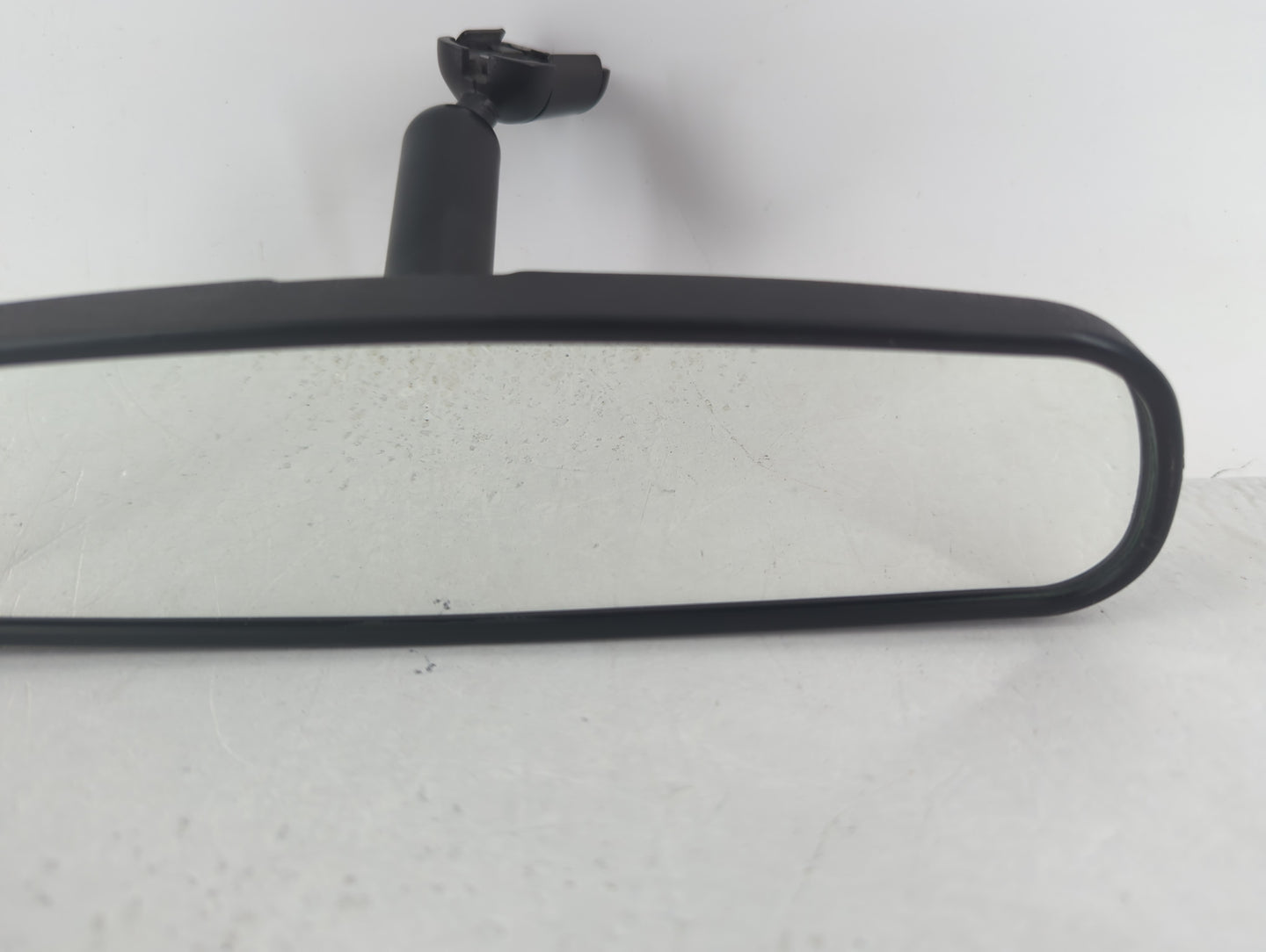 2010-2018 Ford Focus Interior Rear View Mirror Replacement OEM P/N:E8011681 Fits OEM Used Auto Parts - Oemusedautoparts1.com