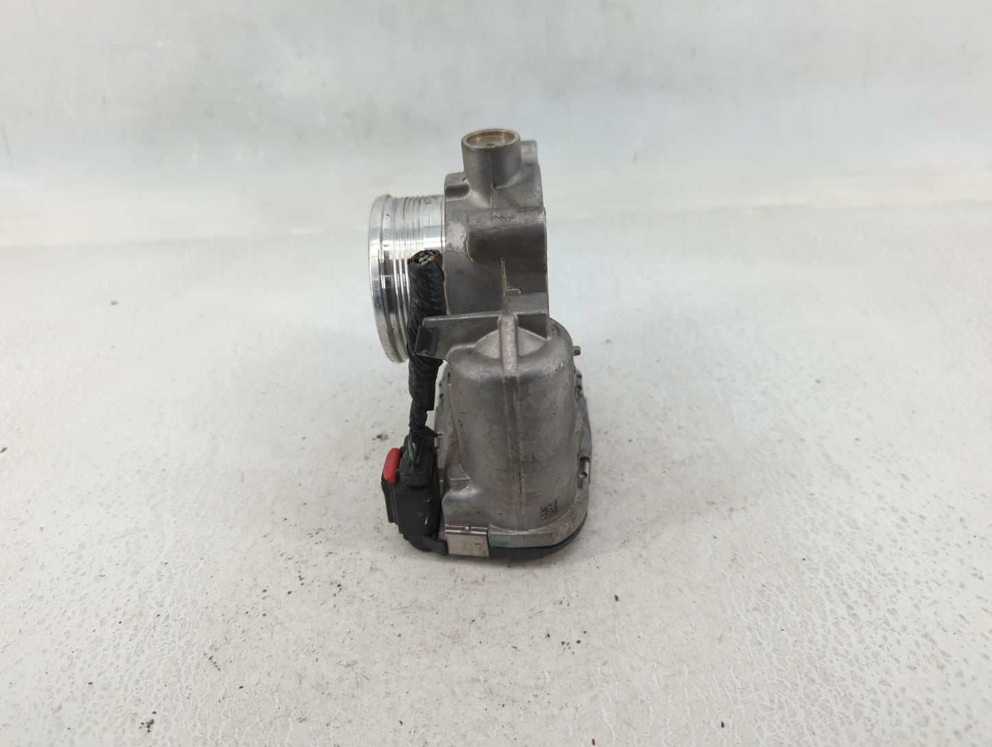 2014-2018 Ford Focus Throttle Body P/N:DS7E-9F991-BB Fits Fits 2014 2015 2016 2017 2018 2019 2020 2021 2022 OEM Used Auto Pa