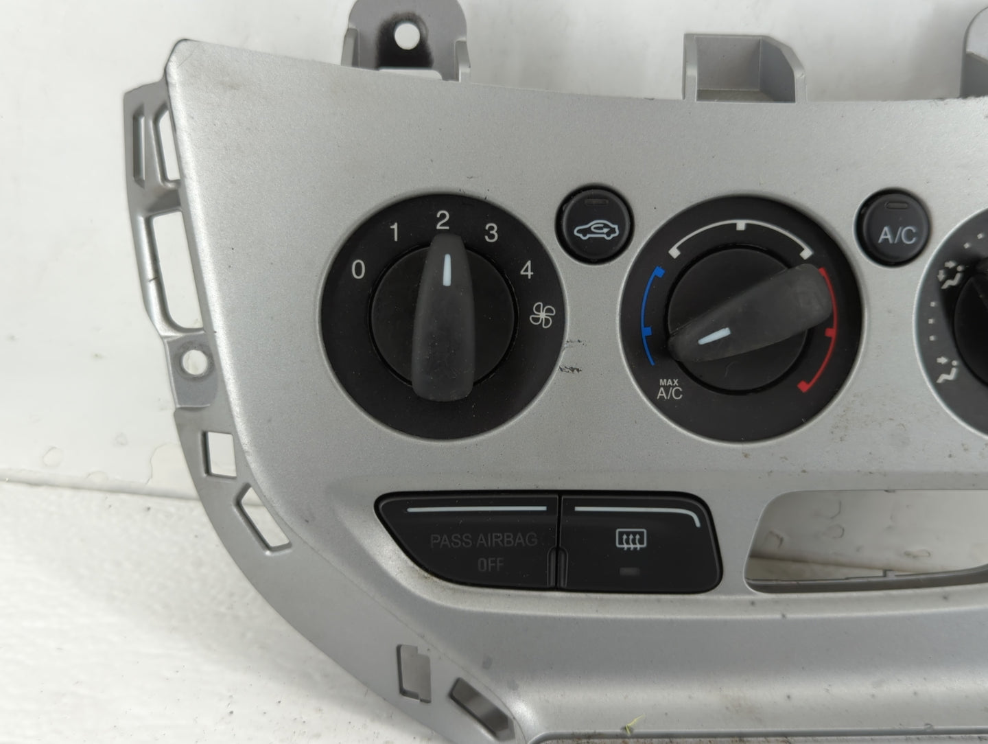 2013-2014 Ford Focus Climate Control Module Temperature AC/Heater Replacement P/N:CM5T-19980-AE Fits Fits 2013 2014 OEM Used