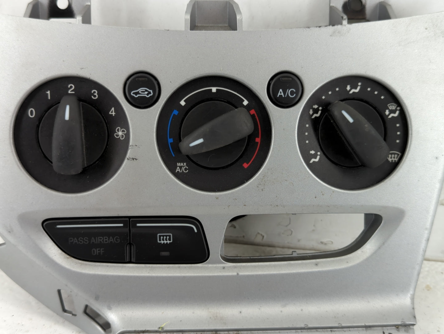 2013-2014 Ford Focus Climate Control Module Temperature AC/Heater Replacement P/N:CM5T-19980-AE Fits Fits 2013 2014 OEM Used