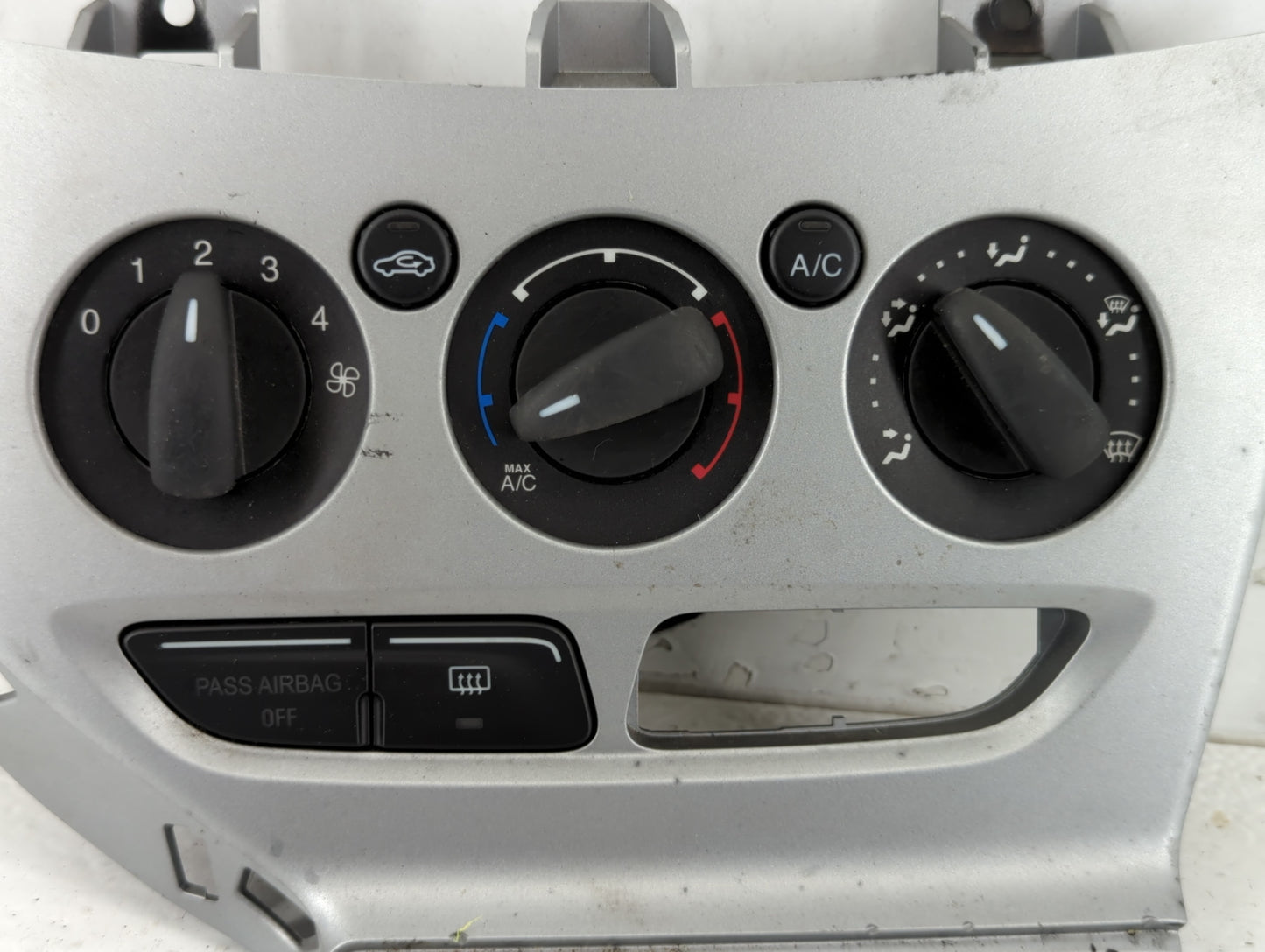 2013-2014 Ford Focus Climate Control Module Temperature AC/Heater Replacement P/N:CM5T-19980-AE Fits Fits 2013 2014 OEM Used