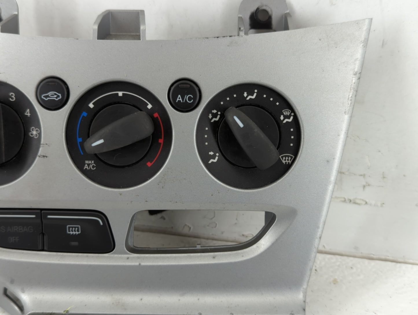 2013-2014 Ford Focus Climate Control Module Temperature AC/Heater Replacement P/N:CM5T-19980-AE Fits Fits 2013 2014 OEM Used