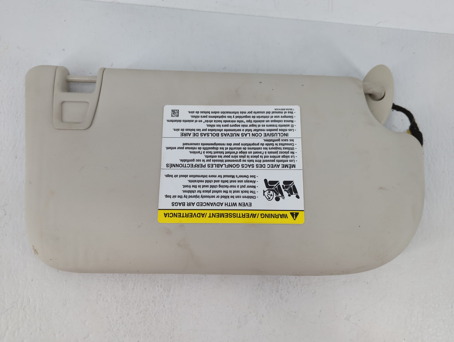 2013-2018 Ford Focus Sun Visor Shade Replacement Passenger Right Mirror Fits Fits 2013 2014 2015 2016 2017 2018 OEM Used Aut